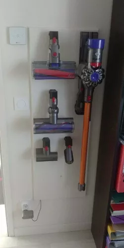 Dyson V8 adapter