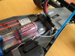 Traxxas Battery Hold Down Plate