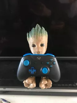 baby groot xbox/ps controller holder