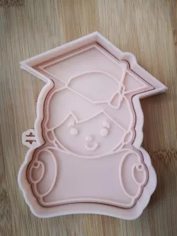 Graduation cookie cutters. 6 pieces