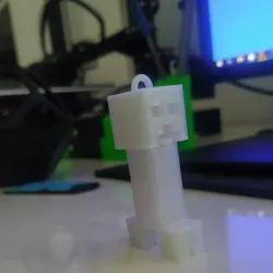 Minecraft creeper keychain