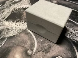 NEW DECK BOX HOLDS 100 DOUBLE SLEEVED CARDS PLUS TOKENS SECURE MAGIC THE GATHERING MTG EDH COMMANDER FLESH AND BLOOD FAB LORCANA ONE PIECE