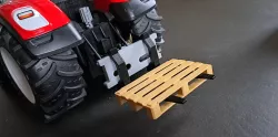 Pallet fork holder for Bruder