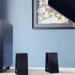Simple Self-adjusting (Closed) Laptop Stand / Holder