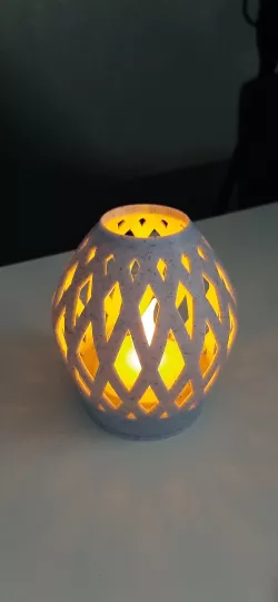 table lamp to install a led candle in it