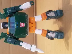 TF WFC Earthrise - Hoist-Trailbreaker Kit