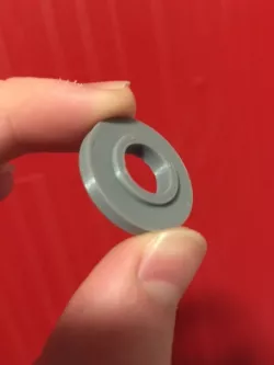 Wheel Hub For A CD/DVD With A 6mm Straw Axel