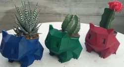 Baldasaur flower vase