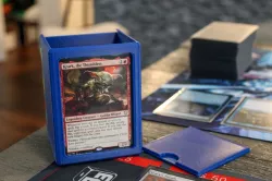 MTG Commander Deck Box (100+ Cards)