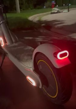 Segway Ninebot MAX: NeoPixel LED Side Markers and Rear Tail Light