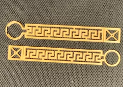 Strap with fretwork