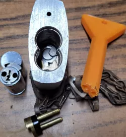 SFIC Lock Opening Tool