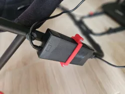 Moza R5 PSU mount Playseat Challenge