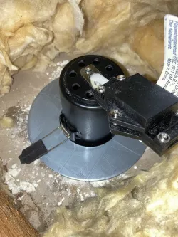 Downlight hole reducer