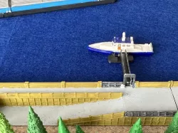 Landing Bridge (z-scale)
