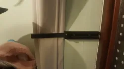 Curtain holder