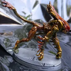 GORILLA ALIEN PROWLER