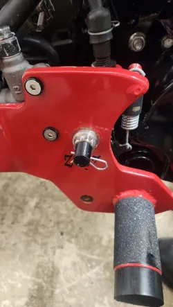 Grom Swing Arm Bolt Cover for Chimera 345mm