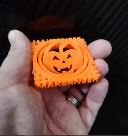 Jack-O'-Lantern Gimbal Keychain