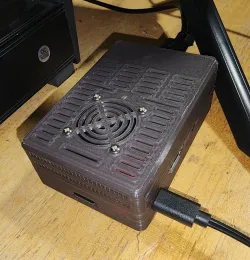 Pi 3B Case with 30mm Internal Fan - Easy Print
