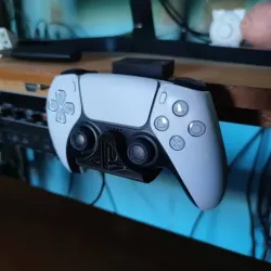 PS5 Controller Desk Mount