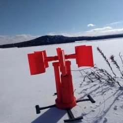 Bi-Generator vertical wind turbine