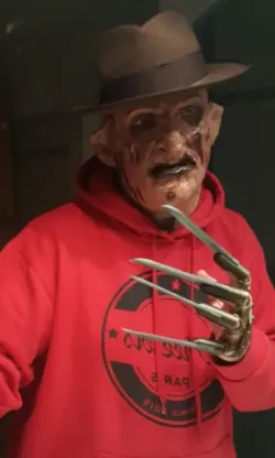 Freddy's claws for halloween