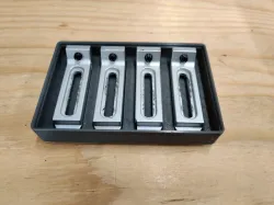 Gridfinity - Carbide3D Gator Clamp Holder