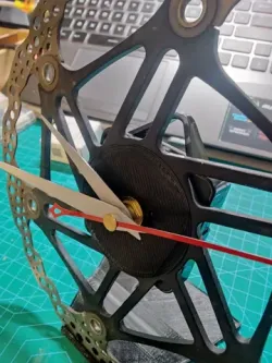 Hope floating disc clock adapter