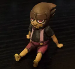 Lil Strong - Desk Buddy