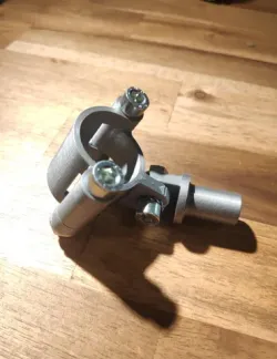Rohrschelle mit T-Stück / Pipe clamp with T-piece