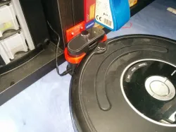 Roomba anti-drag mount