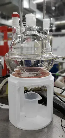 5 Liter Jacked Round Bottom Flask w/Bottom outlet Stand