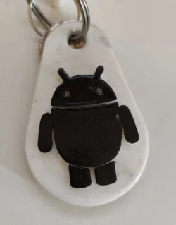Android New logo keychain