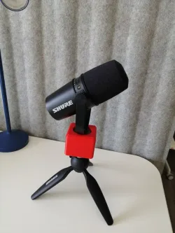Badge Flag micro mic