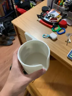 Desk cup holder