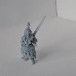 Knight of the Forest character foot miniature (32mm, modular)