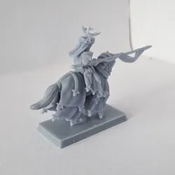 Knight of the Forest character miniature (32mm, modular)
