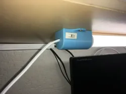 Led light pipe holder
