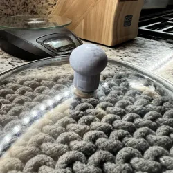 Crock pot handle
