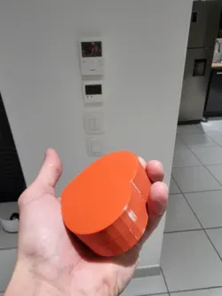 4 Sizes Heart Cookies cutter and this Box