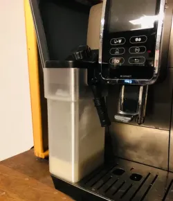 Delonghi Dinamica plus milk container