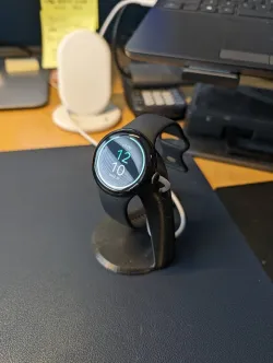 Pixel Watch 2 Stand Remix 1