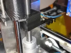 Prusa i3 trapezoid thread Z-axis mod