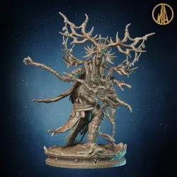Druid Female - 3 poses - The Whispering Forest