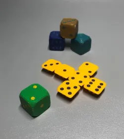Dual Colour Dice (foldable)