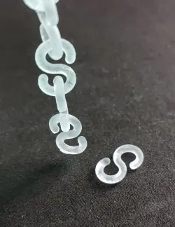 Interlocking chain