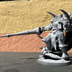 Knight commander Ceratops