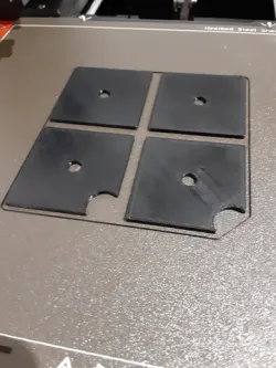Lack enclosure bottom corner spacer