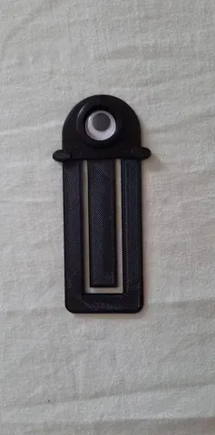 Robot bookmark